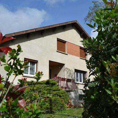 Le Nid De L'Ecureuil Acomodação com café da manhã Brens  Exterior foto